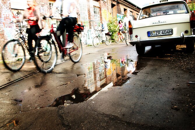 3-Hour Private Berlin Bike Tour: Vibes of Berlin - Starting near Nikolaiviertel and Poststraße