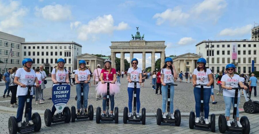 3h-Berlin: Private Sightseeing Segway Tour - Why a Segway works well in central Berlin