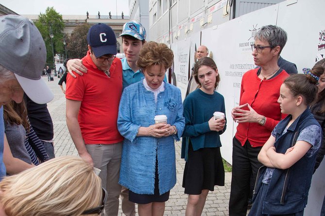 4 hours tour "The Best of Berlin" - Bebelplatz and the book-burning memorial
