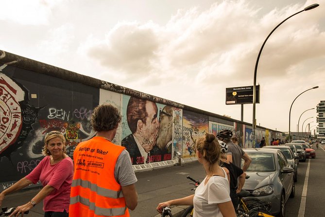 Alternative Berlin Bike Tour - Off the Beaten Tracks in Small Groups - Starting at KulturBrauerei in Prenzlauer Berg