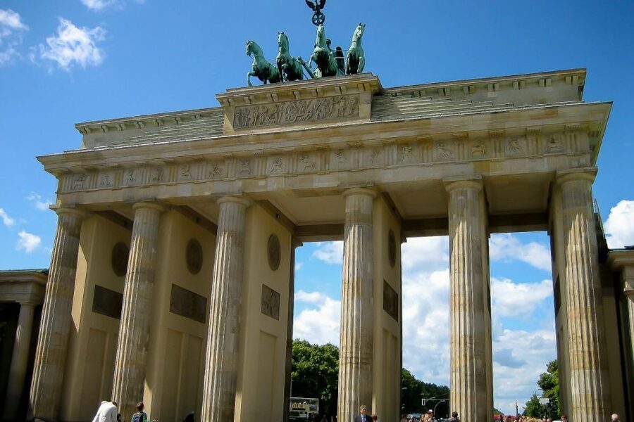 An Introduction to Berlin Walking Tour - Ending at Checkpoint Charlie