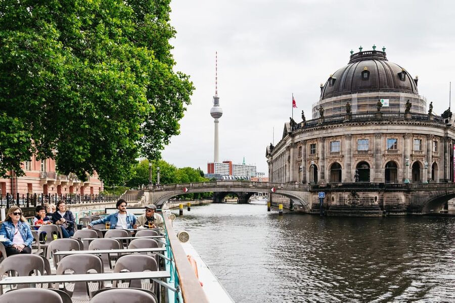 Berlin: 1-Hour City Sightseeing Cruise - Key points to know before you book