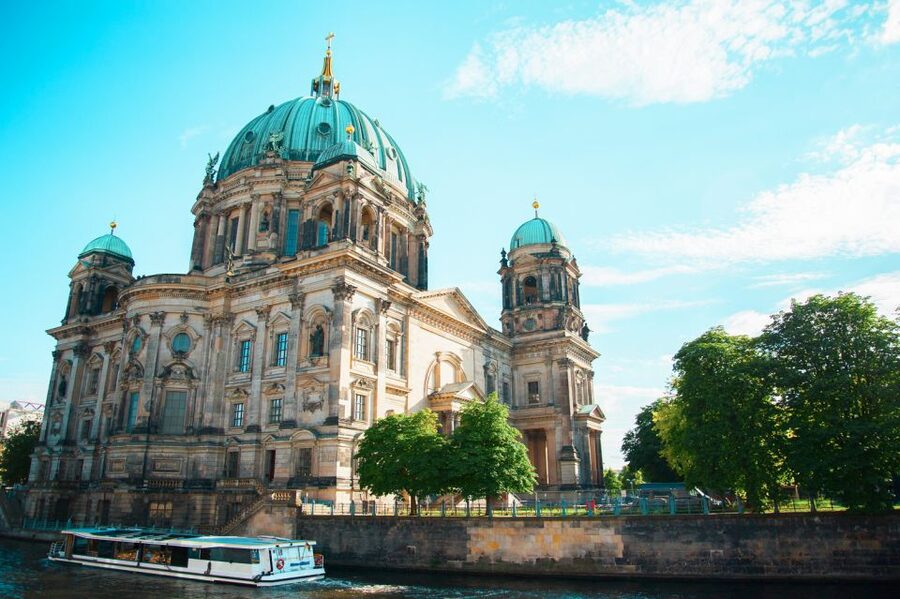 Berlin: 1-Hour Guided Tour of the Historic Center - Bebelplatz and the Weight of the Book Burning Memorial