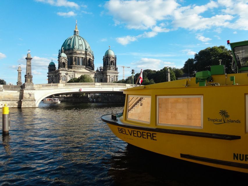 Berlin: 2.5-Hour East Side Boat Cruise with Commentary - Mühlendammschleuse, the city’s old river gateway