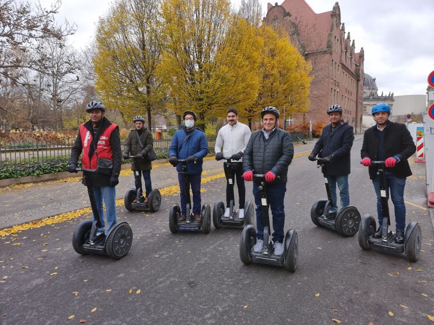 Berlin: 2-H VIP Private Guided Segway Tour - Potsdamer Platz and the changing city