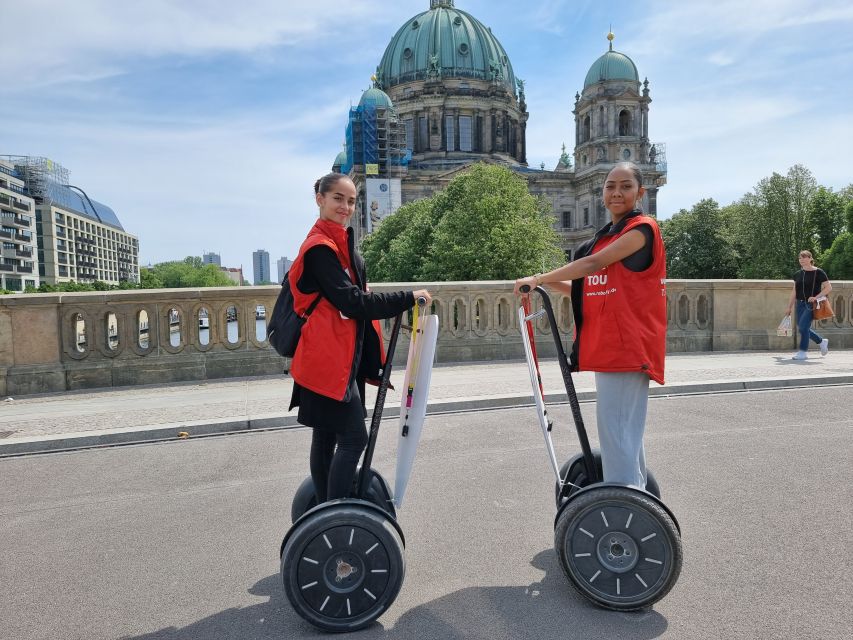 Berlin: 2-H VIP Private Guided Segway Tour - Alexanderplatz and the eastern finish