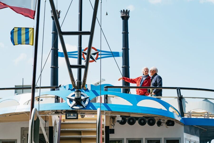 Berlin: 2-Hour Lake Oberhavel Cruise from Tegel - Weather, Seating, and Onboard Comfort