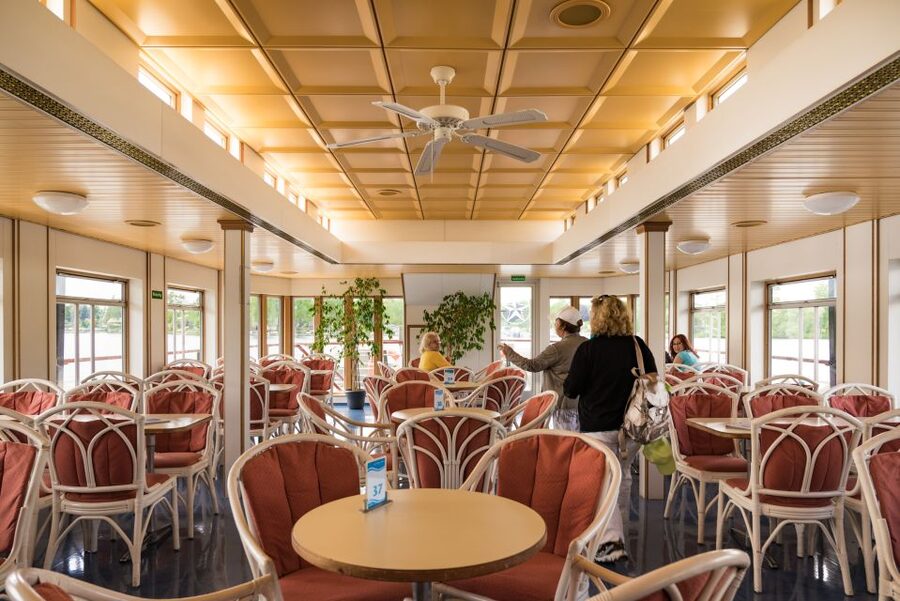 Berlin: 2-Hour Lake Oberhavel Cruise from Tegel - Family Time Around the Lake Chain