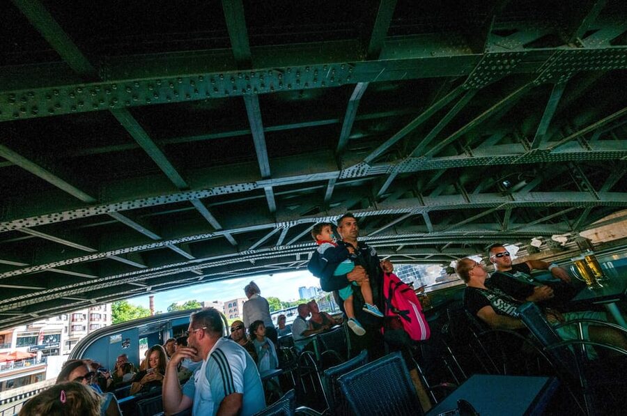 Berlin: 3.25-Hour Spree & Landwehrkanal Boat Tour - Booking advice for a smoother afternoon