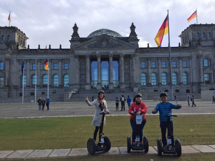 Berlin: 3-Hour Segway Tour - Guides, language, and group size
