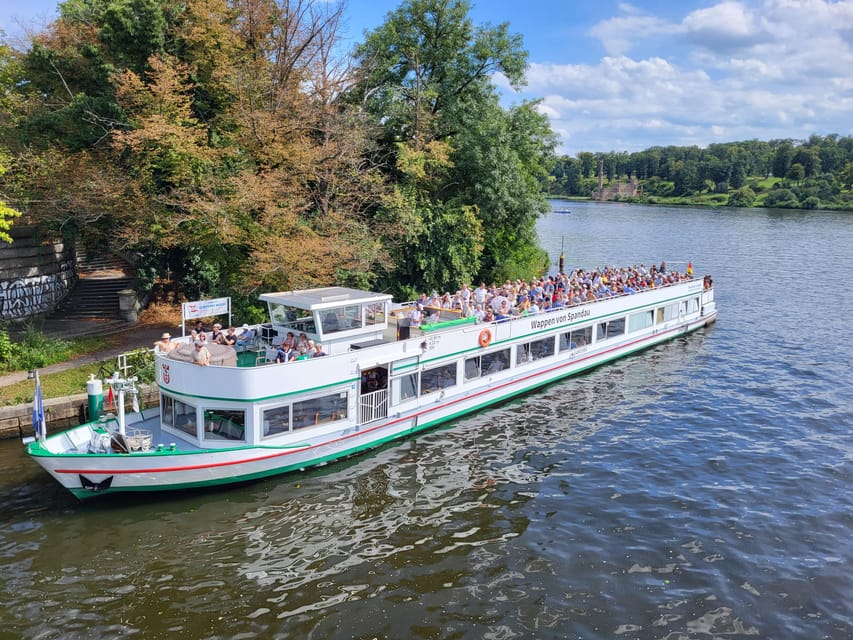 Berlin: 7 Lakes Boat Tour through the Havel Landscape - Why this Havel cruise feels different from city sightseeing
