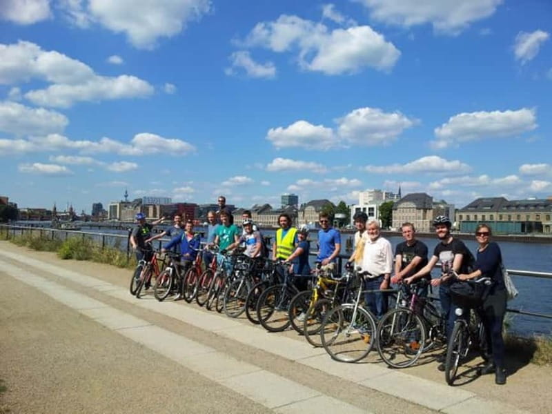 Berlin: Alternative Berlin Bike Tour - Kreuzberg: Berlin’s alternative identity in plain view