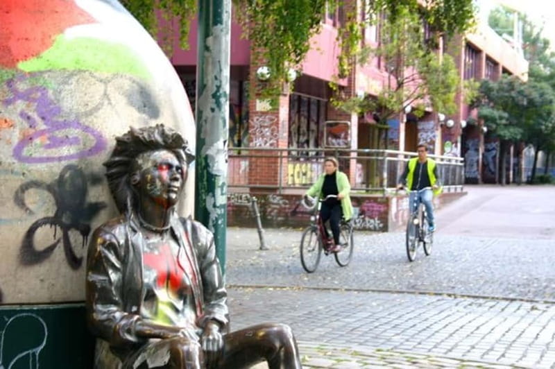 Berlin: Alternative Berlin Bike Tour - Is $40 a fair price?