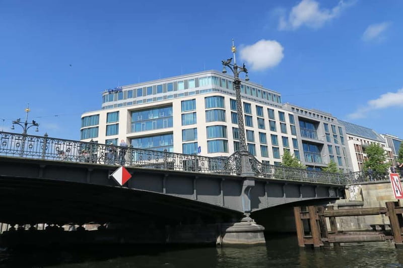 Berlin: Boat Sightseeing Cruise with Audioguide - Is the $25 ticket good value?