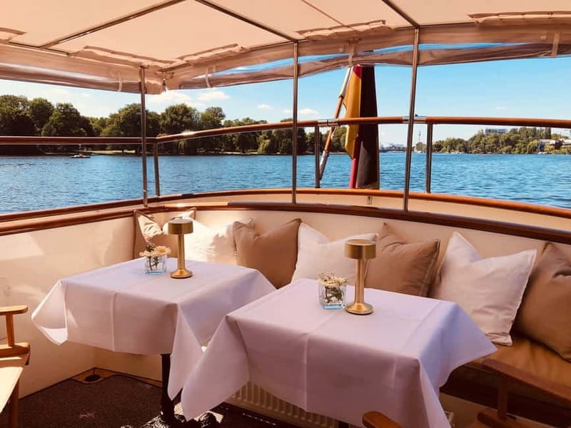 Berlin: Boat Sightseeing Tour on Electric Motor Yacht - Who should choose this Berlin boat tour?