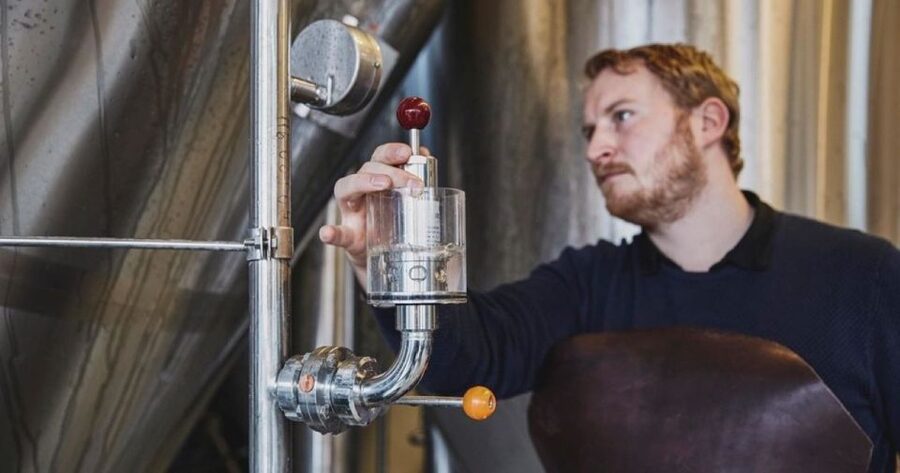 Berlin: BRLO BRWHOUSE Tour and Craft Beer Tasting - A container-built brewery with a Berlin accent