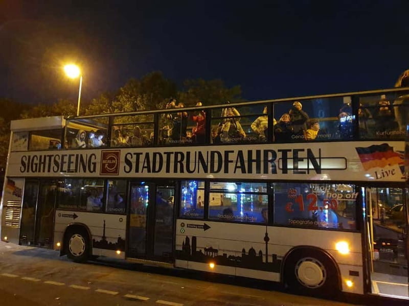 Berlin: Bus Tour by Night with Live Commentary - What the live commentary adds