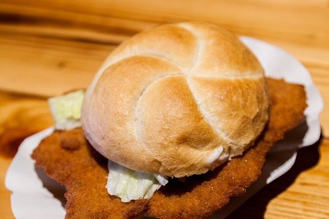 Berlin Center Food Tour with 8+ Authentic Local Tastings - From Raw Market to kebab and East Berlin
