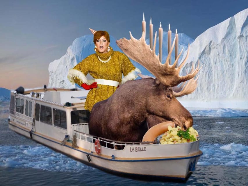 Berlin: Christmas cruise on the Spree with drag queen Audrey. - A Christmas cabaret on the Spree