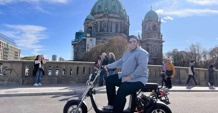 Berlin City: 2 Hour Guided Fat Tire E-Scooter Tour - Getting comfortable on the fat tire ride