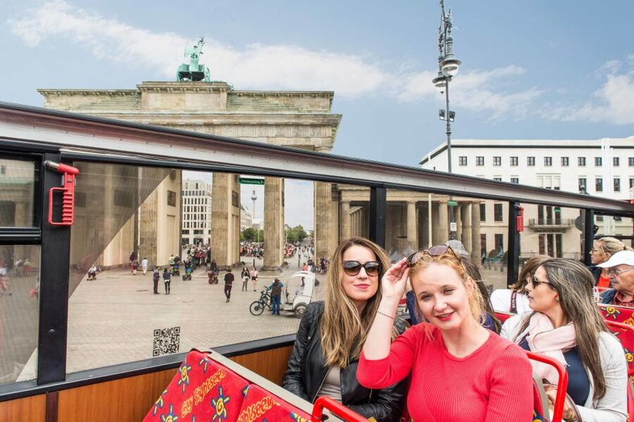 Berlin: City Sightseeing Hop-On Hop-Off Bus Tour - Martin-Gropius-Bau and Checkpoint Charlie