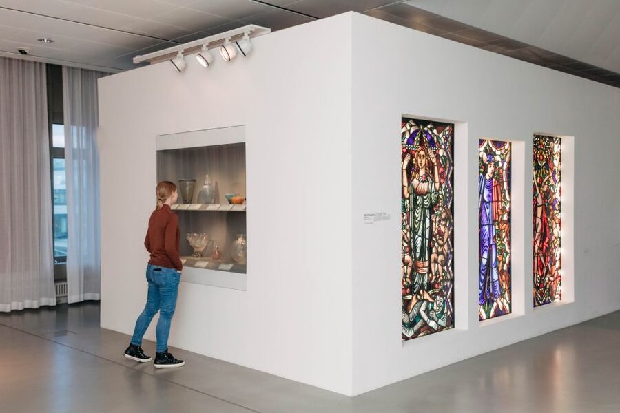 Berlin: Entry Ticket To The Kunstgewerbemuseum - Glass, porcelain, silver, and gold