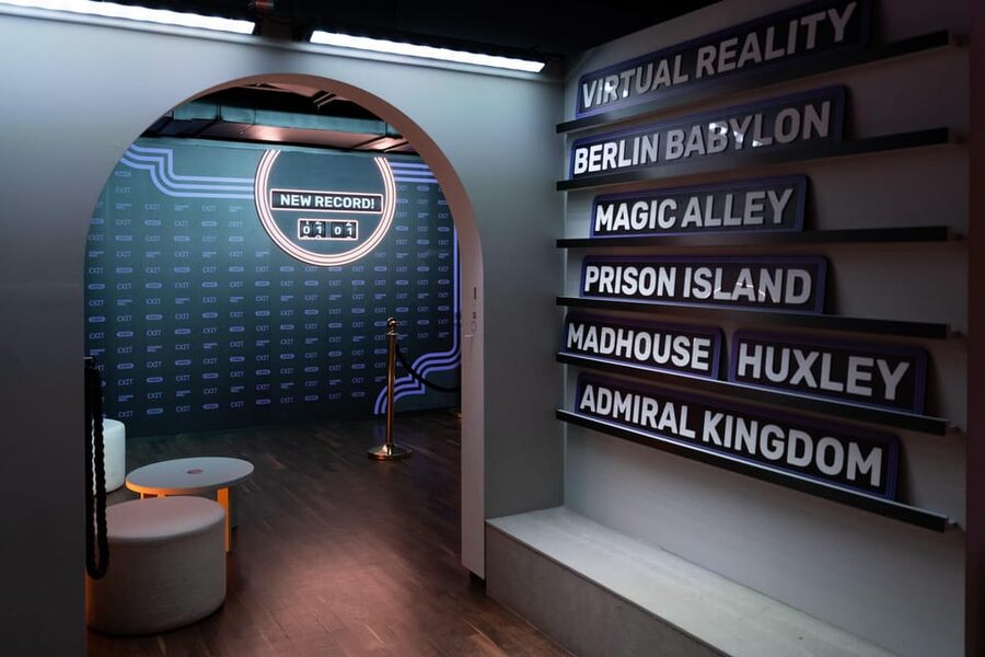 Berlin: EXIT Escape Room Games & Virtual Reality Adventures! - A Berlin original at Friedrichstrasse 101