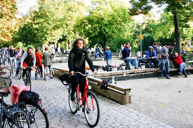 Berlin: Experience the Alternative Kreuzberg on a Bike Tour - Falckensteinstraße and Görlitzer Park