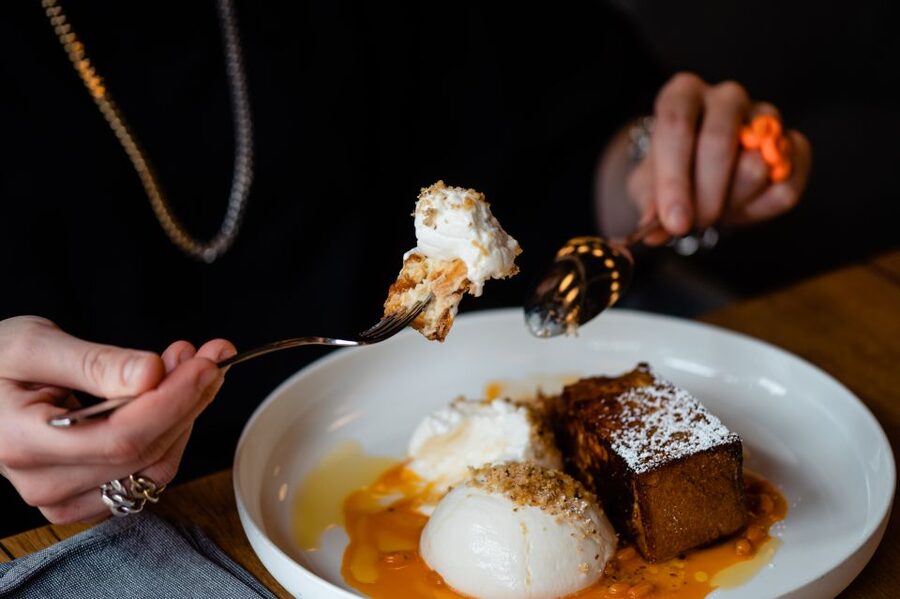 Berlin: Fine Dining Breakfast with Champagne in Schoneberg - Should you book Frühstück 3000?