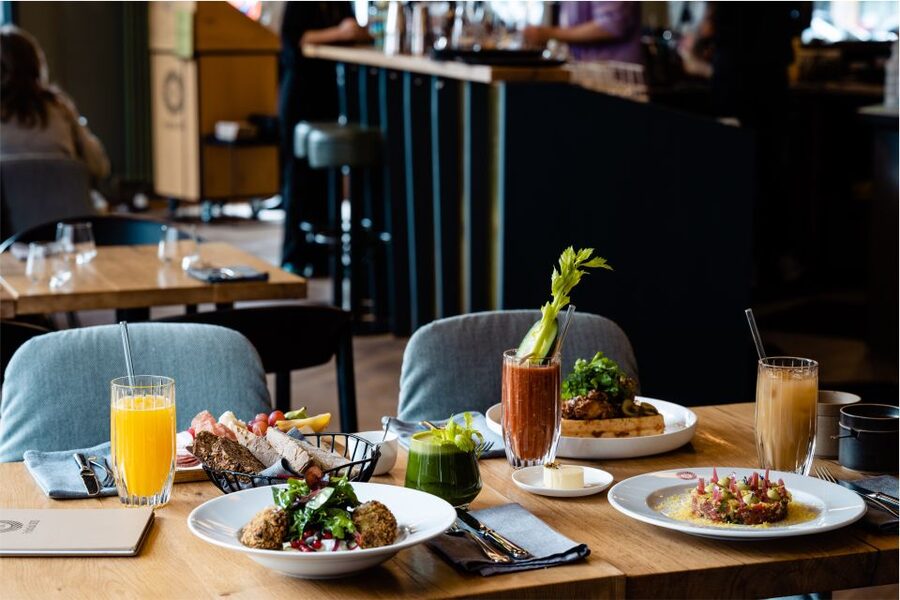 Berlin: Fine Dining Breakfast with Champagne in Schoneberg - Who should book this Schöneberg breakfast