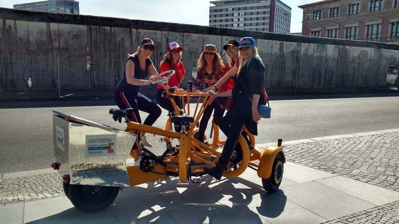 Berlin: Fun Private Guided Sightseeing Tours with Teambikes - Berlin Palace, Alexanderplatz, and the return route