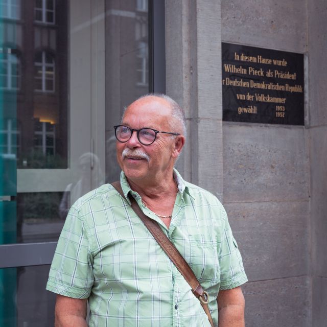 Berlin: GDR witness tour in small group - Inside the account of Stasi imprisonment