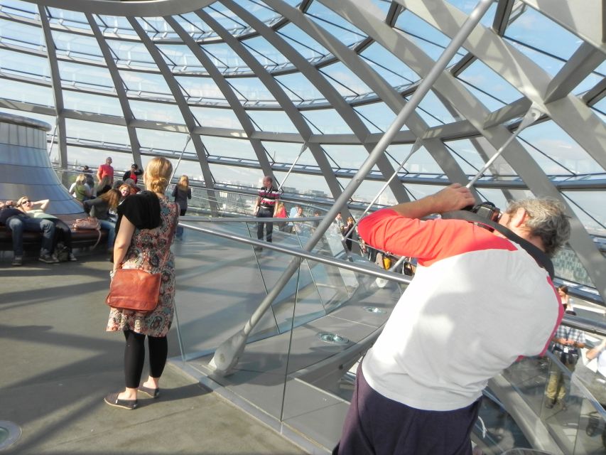 Berlin: Government District Tour and Reichstag Dome Visit - How much walking and time should you allow?
