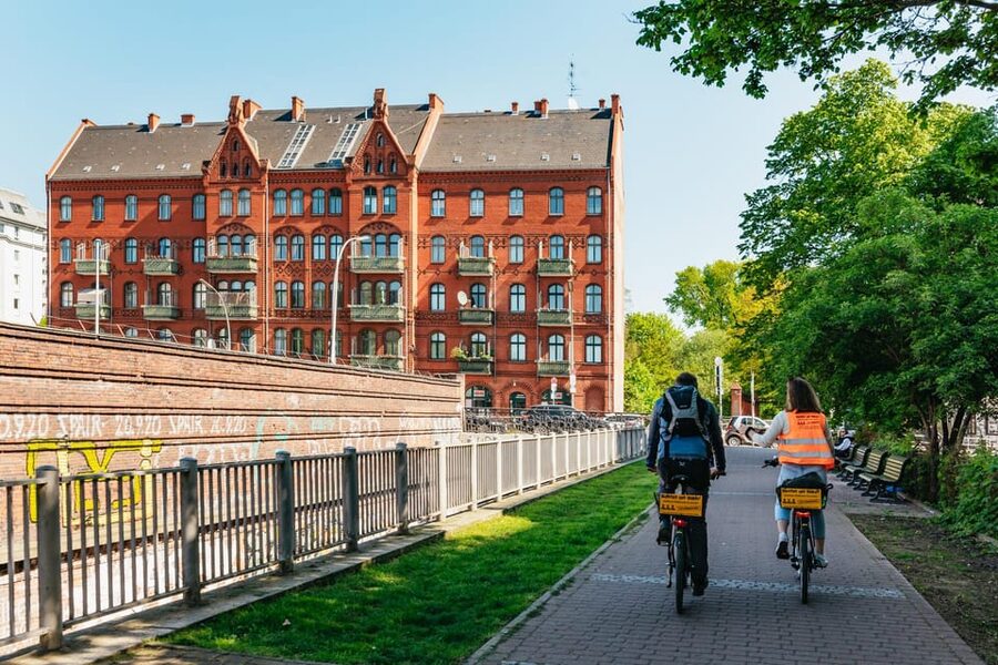 Berlin: Green City Guided Bike Tour - Creative spaces, old factories, and Berlin’s future