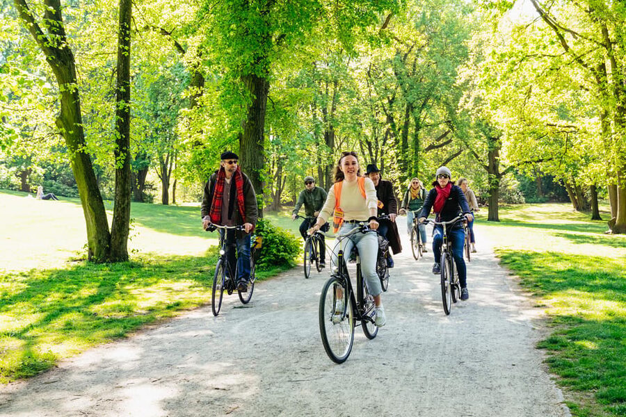Berlin: Green City Guided Bike Tour - Mauerpark and Berlin’s changing identity