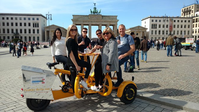 Berlin : Guided Private Sightseeing Tours with Funbikes, Teambikes - Potsdamer Platz and the Berlin Wall