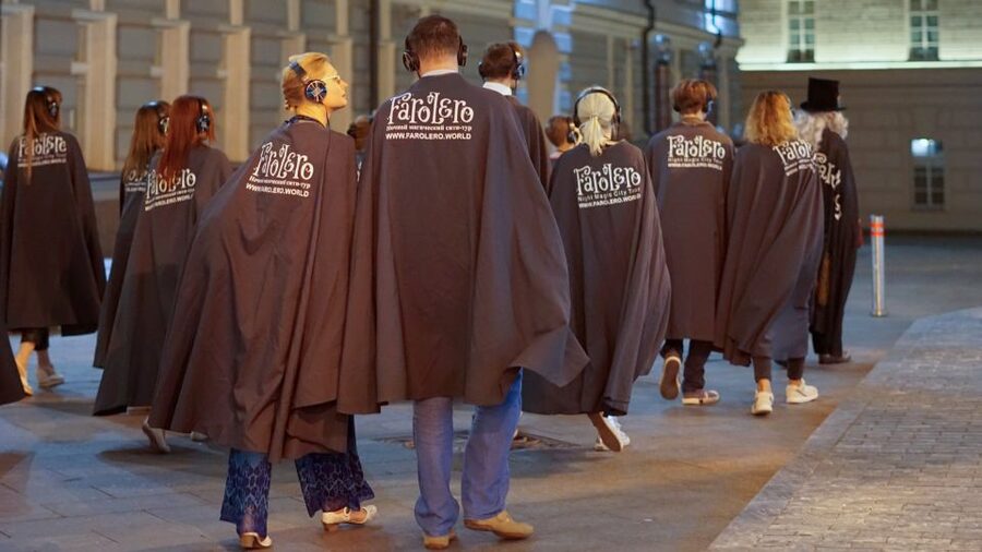 Berlin: Guided Walking Tour by Night - Key points to know before you book