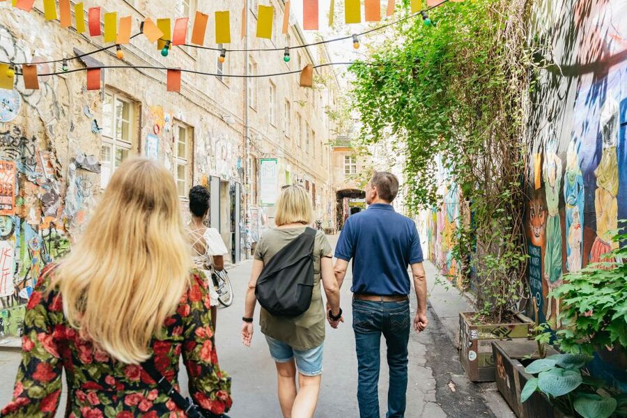Berlin: Hidden Backyards Guided Walking Tour - Hackesche Höfe and the Polished Courtyard Tradition
