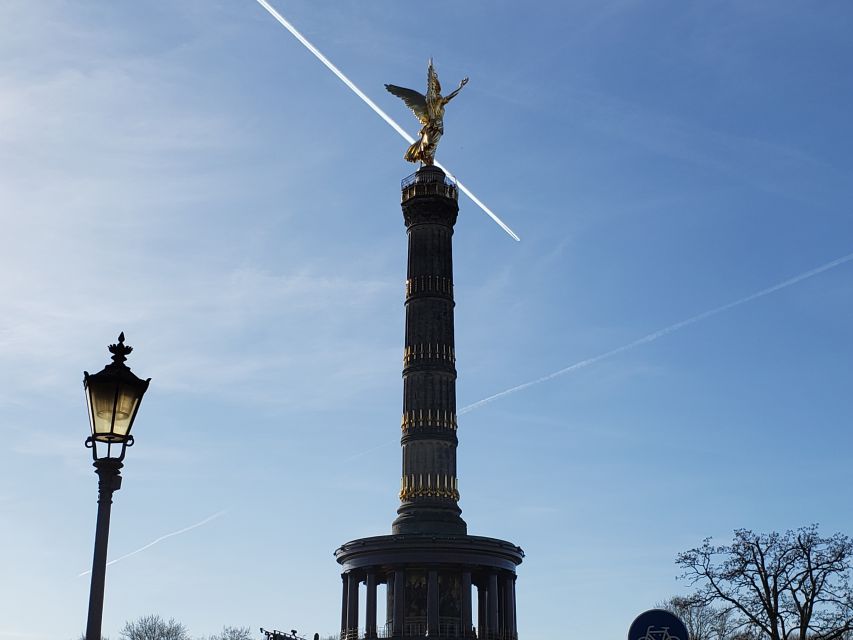 Berlin: Highlights of the City - a Private Bus Tour - Seeing the remaining Berlin Wall