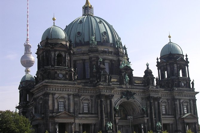 Berlin Highlights Private Guided Walking Tour - Reichstag: Parliament, fire, and a glass cupola