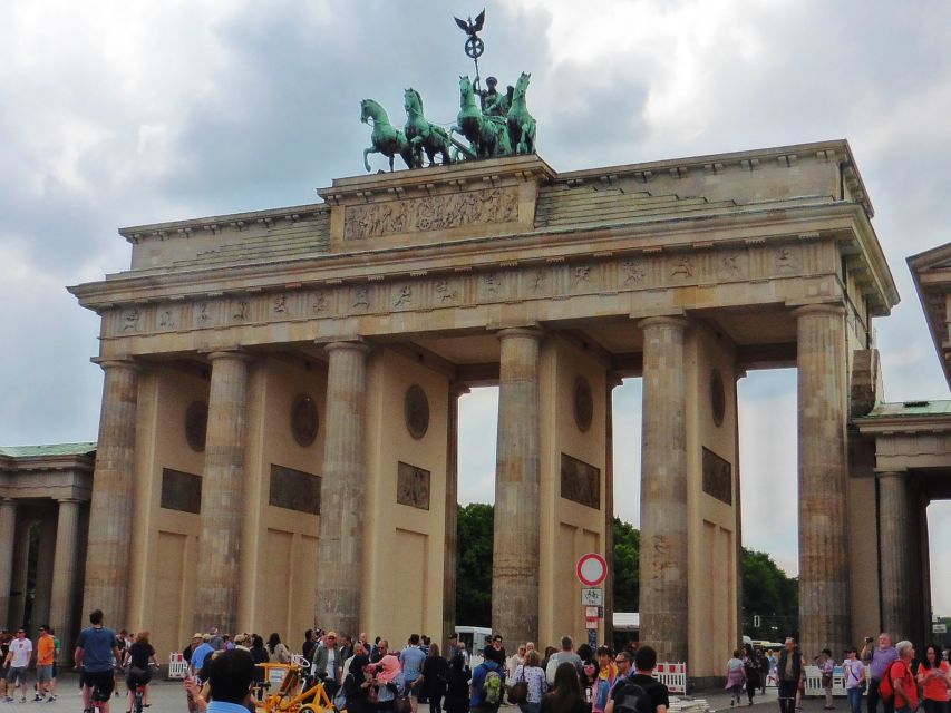 Berlin: Historical Sights & Berlin Wall Tour with a Berliner - Should you book this Berlin Wall tour?