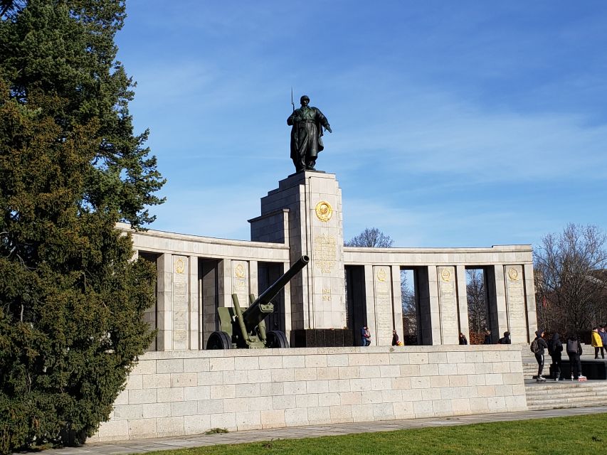 Berlin: Hitler and the Third Reich - a private walking tour - Key points at a glance
