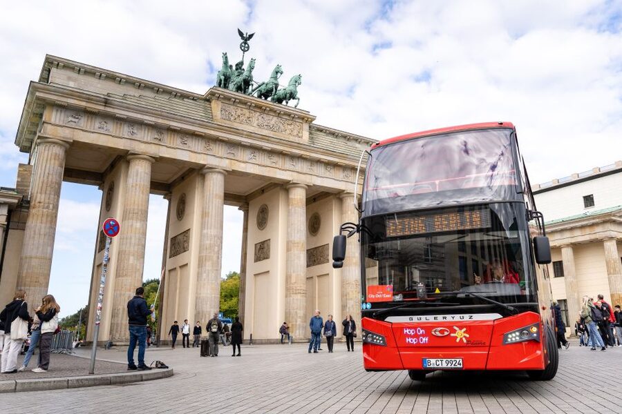 Berlin: Hop-On Hop-Off Bus & LEGOLAND Discovery Centre - Where the package saves time, and where it does not