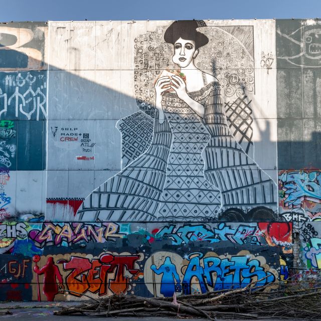 Berlin: Listening Station Teufelsberg Tour with Transfer - Why Teufelsberg is such an unusual Berlin stop