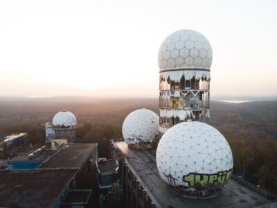Listening Station Teufelsberg Tour with Transfer