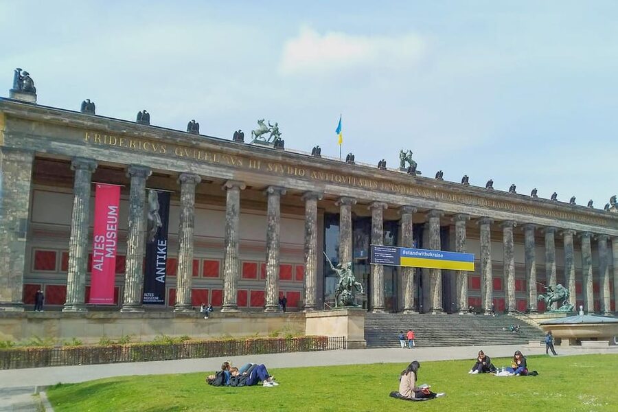 Berlin: Museum Island Tour - The Altes Museum and the classical heart of the island