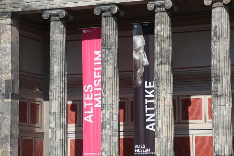 Berlin: Museum Island Tour - Meeting Klaus at the Bode Museum