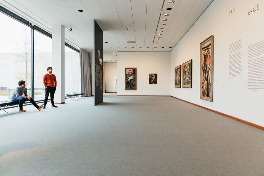 Berlin: Neue Nationalgalerie Entry Ticket - The collection moves through a turbulent century