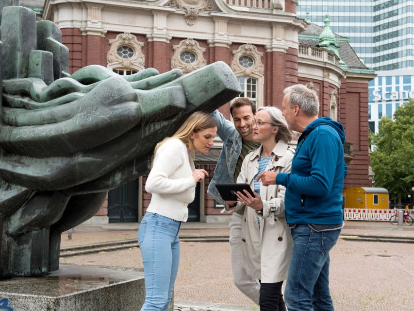 Berlin: Outdoor Escape Game Mitte - Starting at Koppenplatz in Berlin Mitte