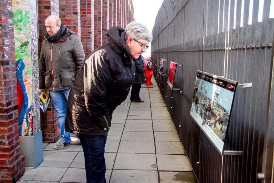 Berlin: Panoramapunkt Skip-the-Line Elevator Ticket - Accessibility, queues, and practical limits